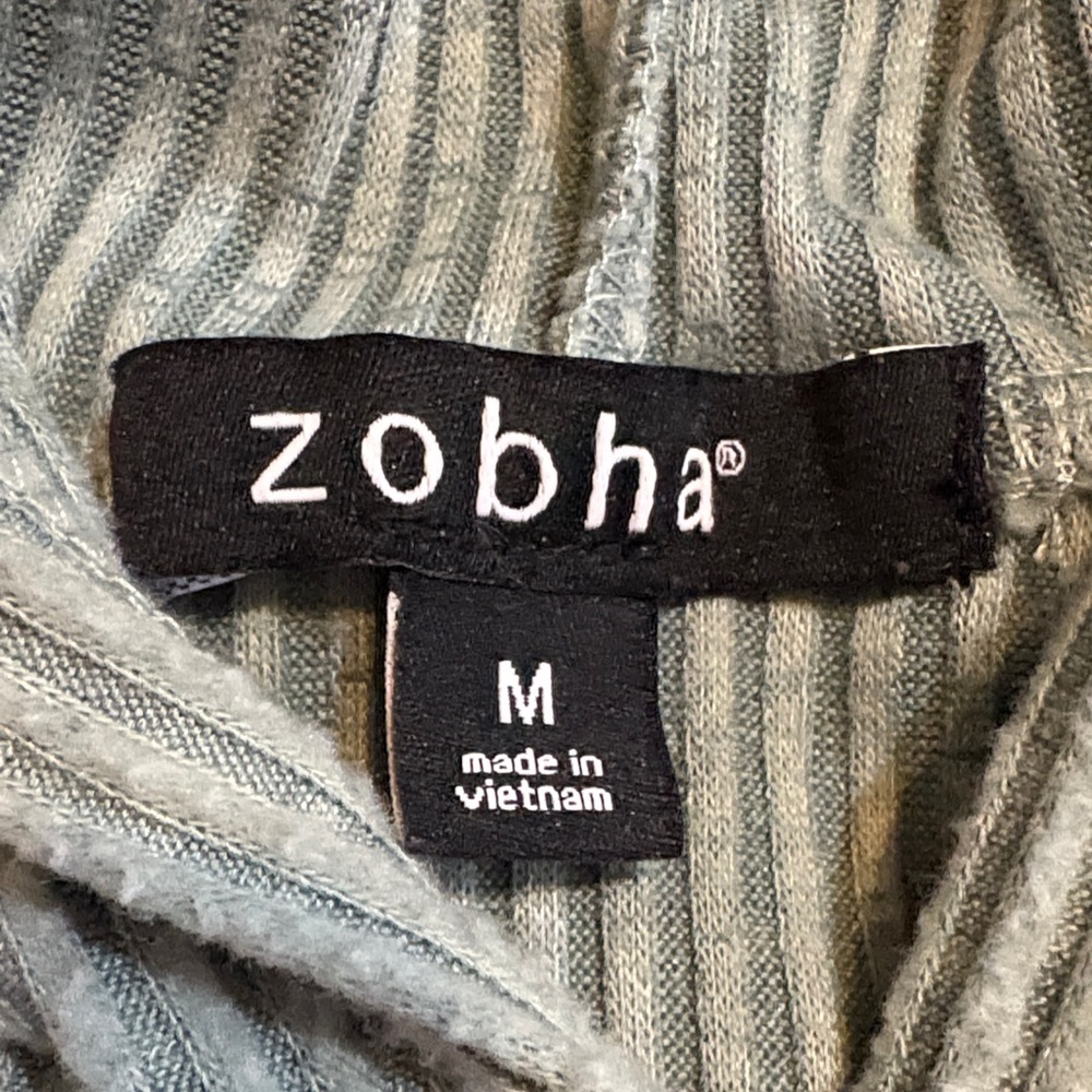 Zobha Ribbed Hoodie - Light Green🩵 - Picture 4 of 6